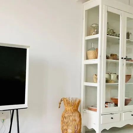 Pharus Retro New Heated Pool 马斯帕洛马斯