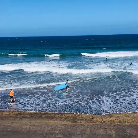 Pharus Retro New Heated Pool 公寓