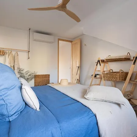 Pharus Retro New Heated Pool 马斯帕洛马斯