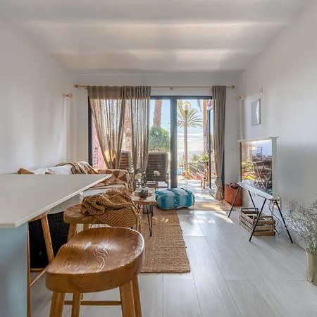 Appartement Pharus Retro New Heated Pool