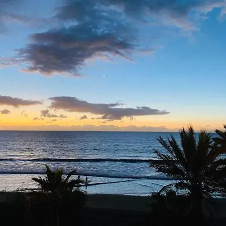 Pharus Retro New Heated Pool Apartment