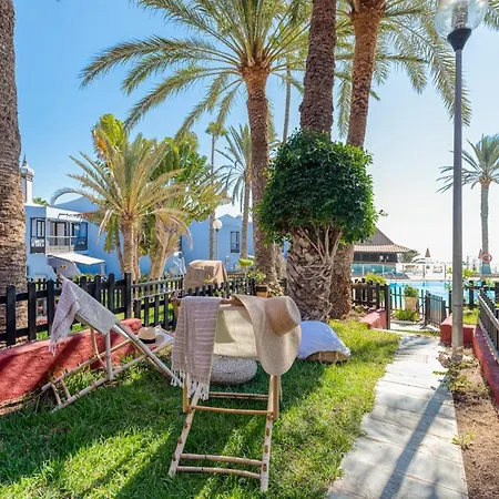 Pharus Retro New Heated Pool Maspalomas (Gran Canaria)