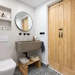 Apartmán Pharus Retro New Heated Pool *